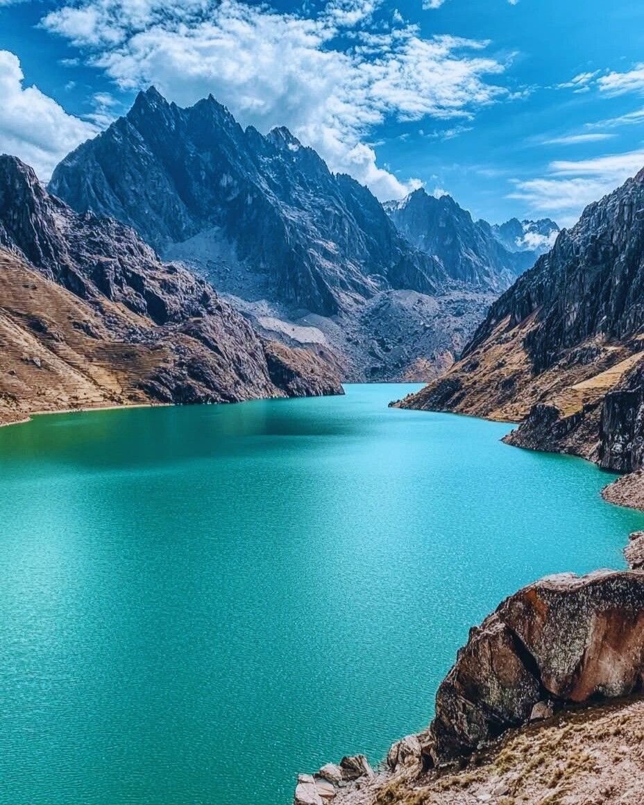 Nako Lake